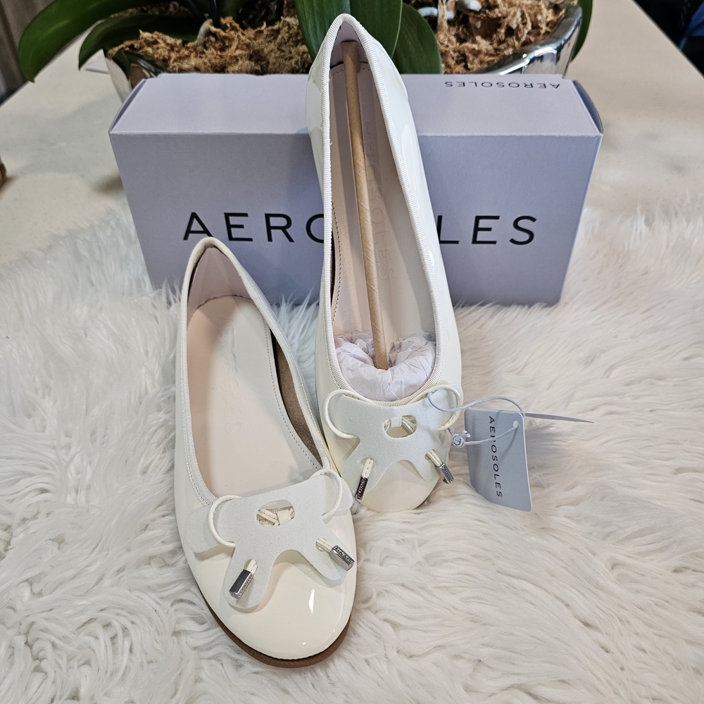 Aerosoles White Women's Flats